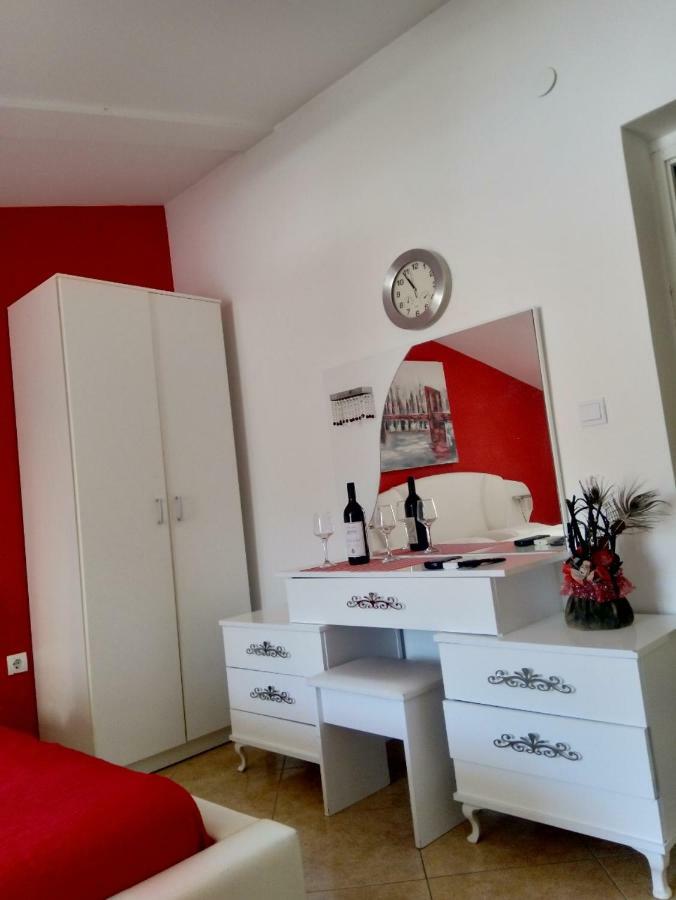 Apartmani M Herceg Novi Exterior foto